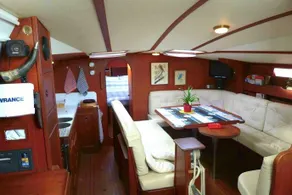 Bateau d'hotes Fisaloey - Image 2