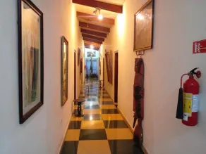 Suma Court Hotel - Image 2