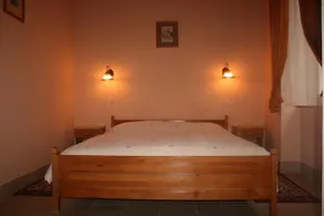 Festetich Kastélyszálló & Zsuzsanna Hotel - Image 3