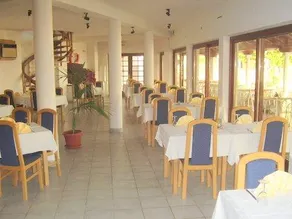 ROLI pansion i restoran Starigrad-Paklenica - Image 4