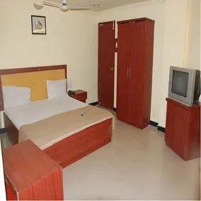 OYO 24204 Nav Bharath Residency - Image 5