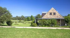 Stone Cottage - Image 3