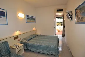 Hotel Crystal - Image 5