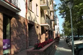 Milo Apartment - Image 2
