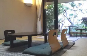 Enoura Terrace - Image 3