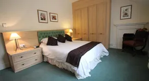 Vale View Apartment - Image 4