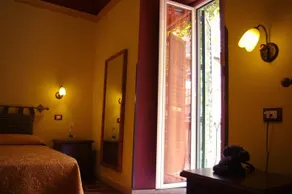 Bed & Breakfast Palazzo Ajala - Image 5