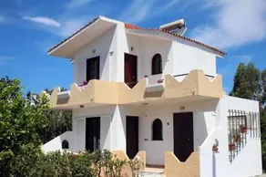 Sunset Beach Studio - Image 2