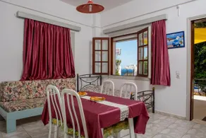 Evita Beach Apartments - Image 5
