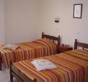Alex Studios & Apartments - Image 2