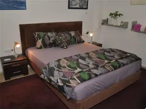 Tom's Place Giv‘atayim - Image 4