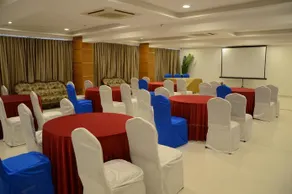 Hotel Prasang Presidency - Image 5