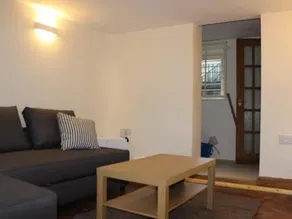 Cosy Studio Flat in Stoke Newington Road - Image 2