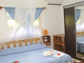 Veronic Selfcatering Guest House - Image 5