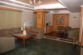 The Royale Midtown - Image 3