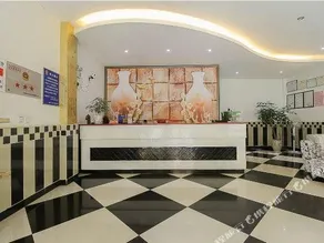 Xinhesu Hotel (Qujing Railway Station) - Image 3