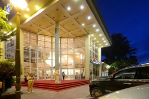 Palm Beach Hotel Mamaia - Image 2
