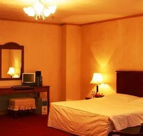 Xian Tietong Commercial Hotel - Image 2