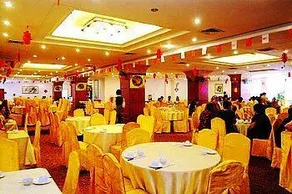 West Lake Garden Hotel - Image 5