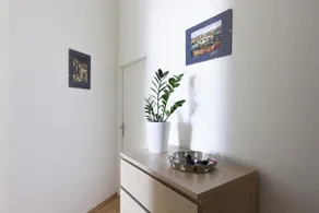 Hanan's Pstrossova - Image 3