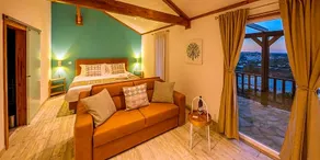 The Olive Hill Guesthouse - Image 2