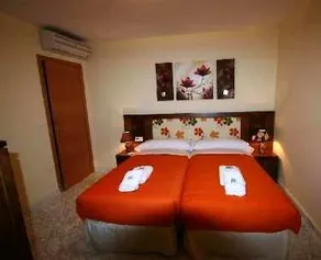 Tuguest Al Andalus Apartments - Image 4