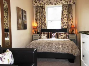 Durham Moonlight Apartment - Image 2
