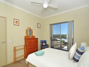 Aqua 20 - Image 2