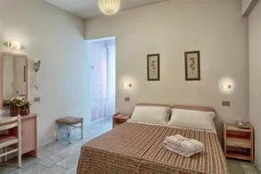 Hotel Villa Esedra - Image 2