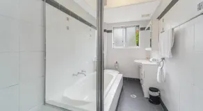 Parklea Apartment 8 - Image 5