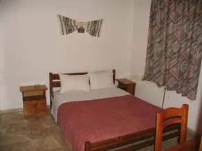 Aris Rooms - Image 3