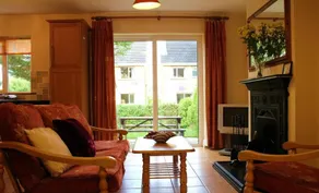 Kerry Lee Holiday House - Image 5