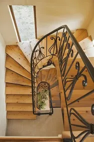 Galavnis Kari Hotel - Image 3