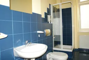 Pit Stop Hostel - Image 4