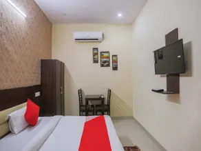 Hotel Moon Valley by OYO Rooms - Image 3