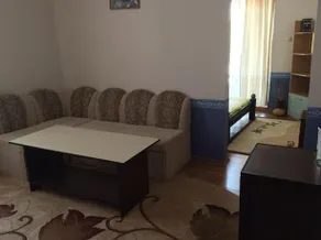 National Hotel - Image 2