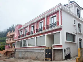 Hillcrest Metro by OYO Rooms - Image 4