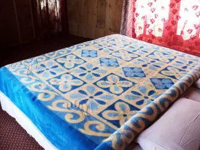Houseboat Kausar - Image 5