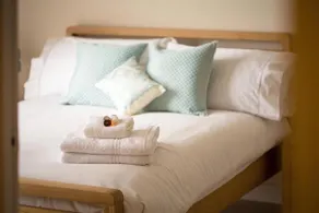 1 bedroom luxury apartment in Basingstoke - Image 3