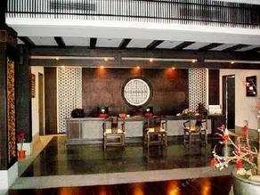 Peripaticism Hotel - Image 5