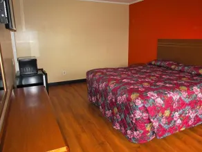 Regency Inn - Image 2