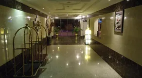 Royal Suite Furnished Apartments - Image 4