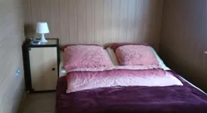 Bungalow NR. 9 - Image 2