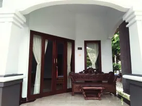 Three Brothers Bungalows Bu Kadek - Image 2