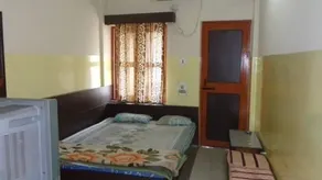 Biswanath Guest House - Image 4