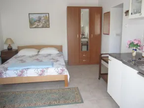 Holiday Home Adriatic - Image 5