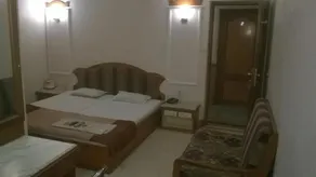 Hotel Unnati - Image 4