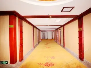 Xinshiji Hotel Jiangmen - Image 2