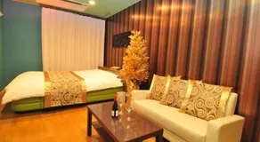 Hotel Okura - Image 5