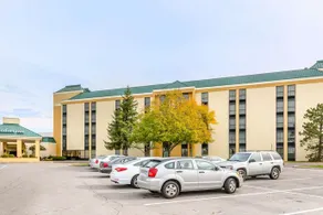 COMFORT INN MIAMI VALLEY CENTRE MALL - Image 3